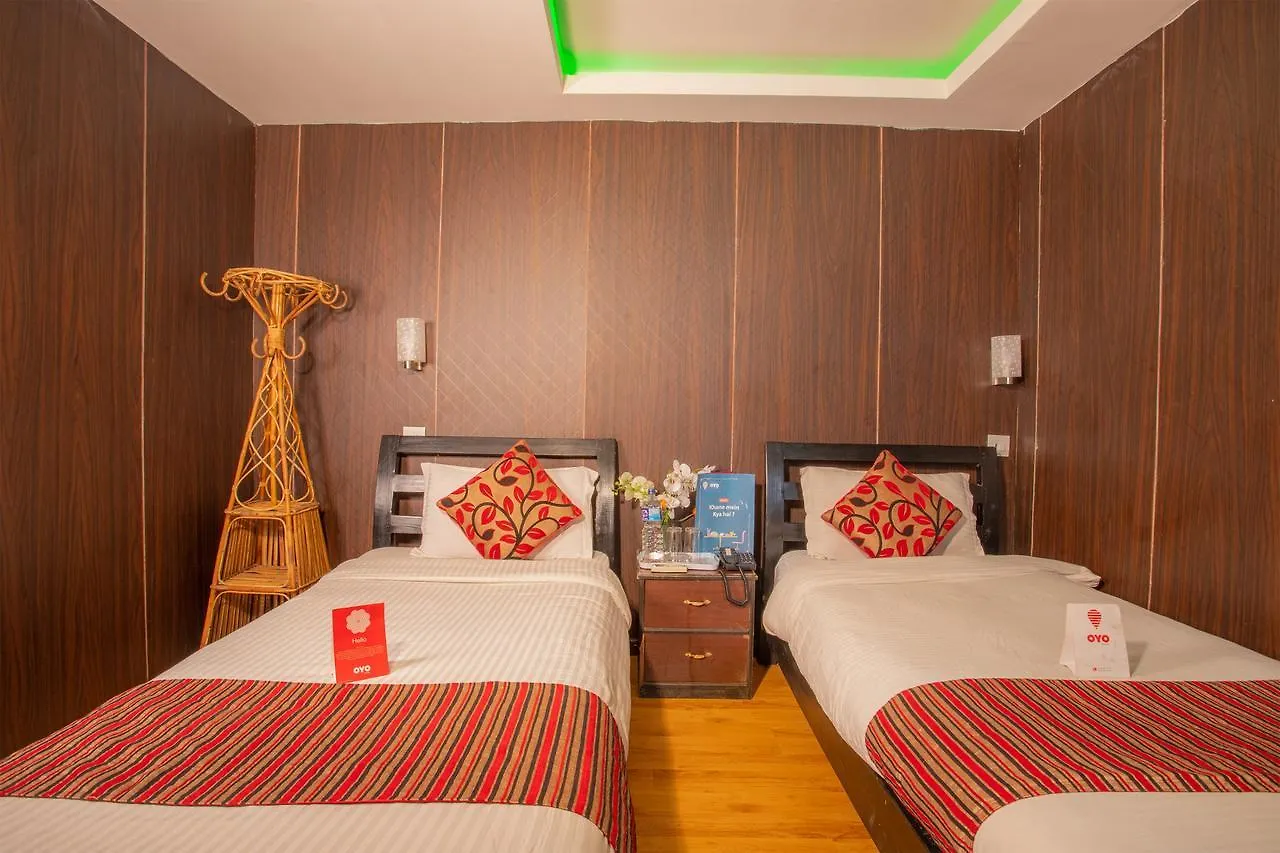 Traveler'S Holiday Inn Kathmandu 0*,