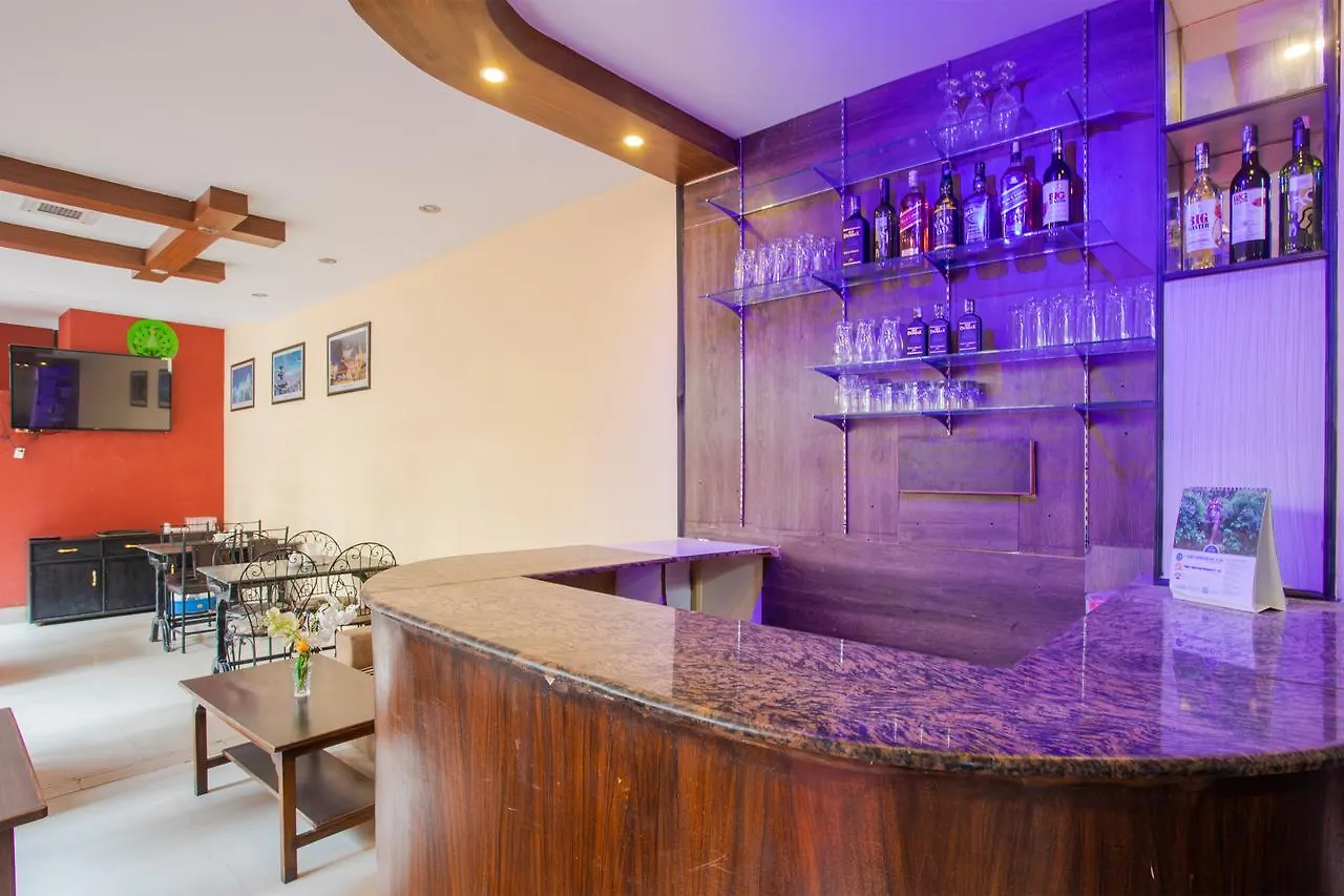 Traveler'S Holiday Inn Kathmandu Hotel