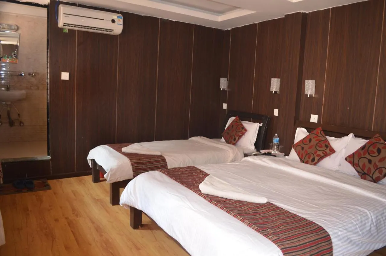 Traveler'S Holiday Inn Kathmandu Hotel