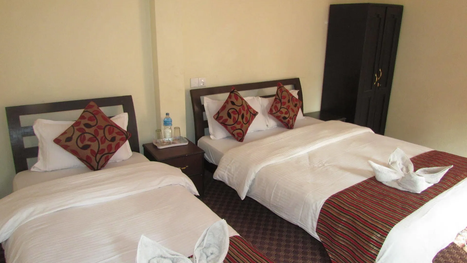 Traveler'S Holiday Inn Kathmandu 0*,